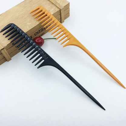 Wide-Tooth Styling Comb