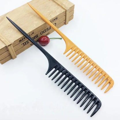 Wide-Tooth Styling Comb